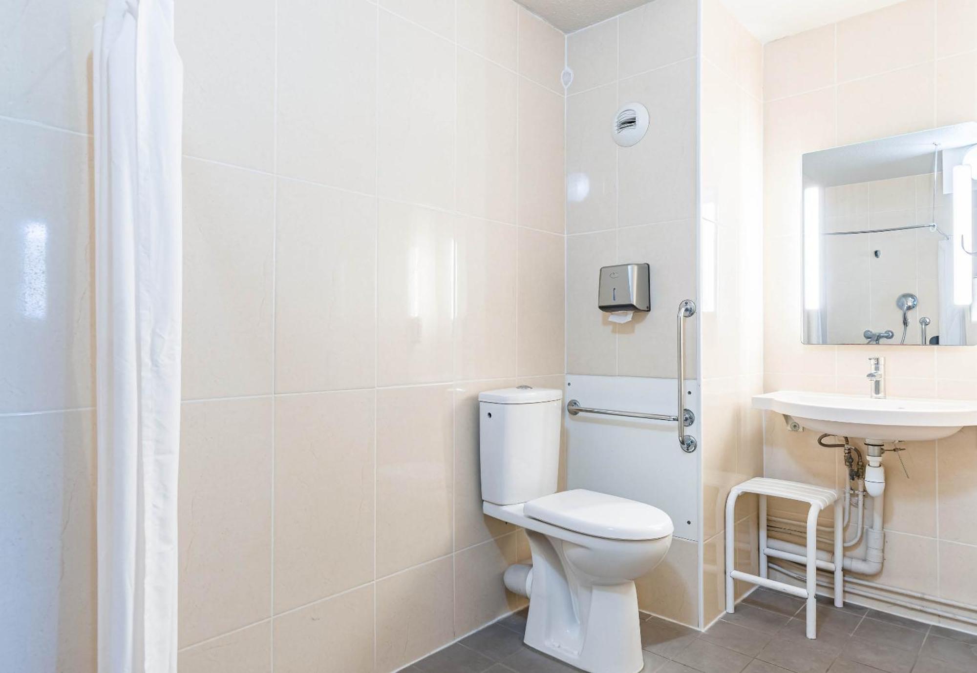 B&B Hotel Tours Sud Joué-lés-Tours Bagian luar foto